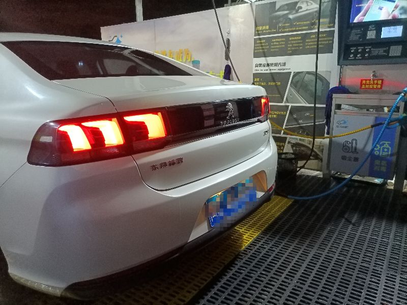 标致308更换刹车油视频教程,标致308烧防冻液怎么回事