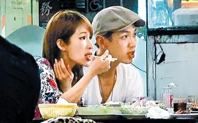 萧亚轩巅峰时期退圈,萧亚轩衰老