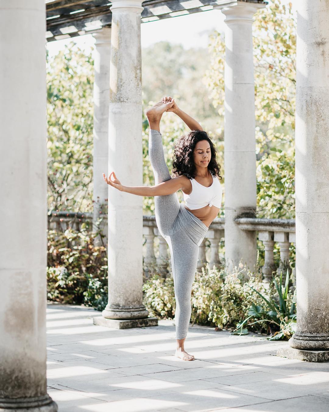 产后腿软无力怎样锻炼,产后腿久站无力怎么办