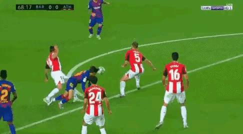 梅西本人对c罗的评价,评价c罗梅西的电视访谈