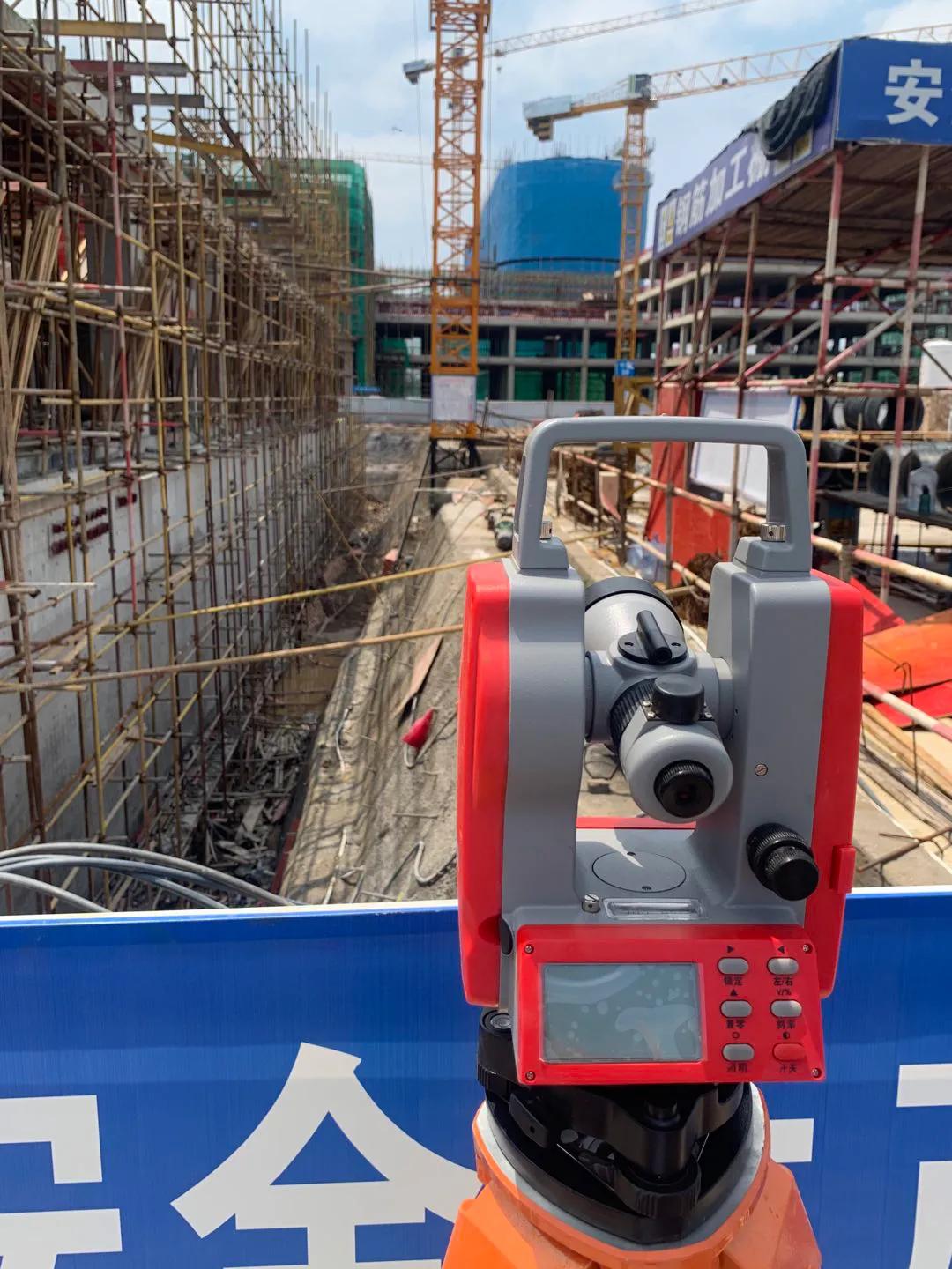 电子经纬仪怎么从放线孔垂直投点,电子经纬仪放线使用方法