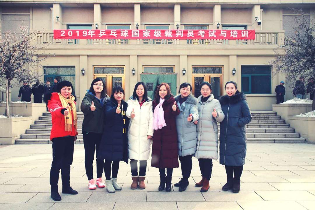 武汉乒乓球国家一级运动员,国家级乒乓球裁判员赵密平