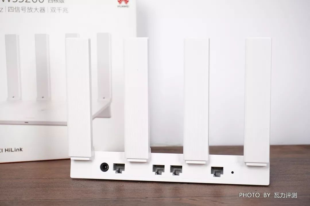 tp-link和华为哪家路由器好,tp-link对比华为路由器