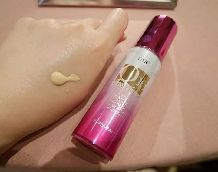 大干皮大牌持妆粉底测评,春夏粉底液测评视频