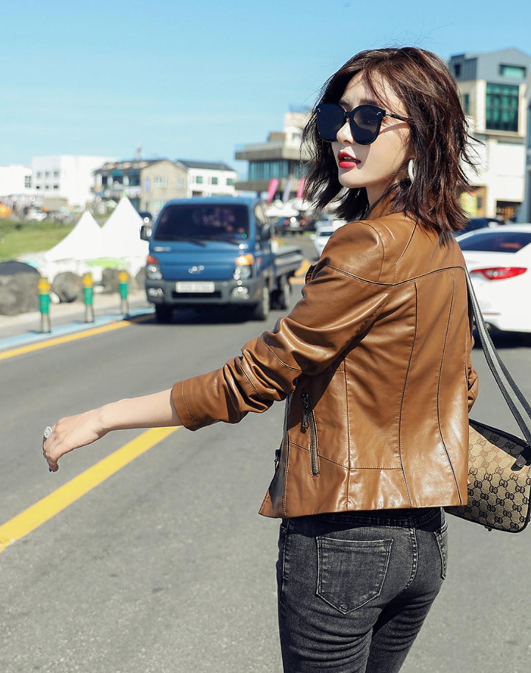 黑色修身机车短款皮衣搭配,短款机车皮衣高级穿搭小个子