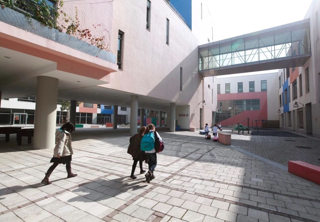 @人民西路，您有一份都会焕新福利待领取