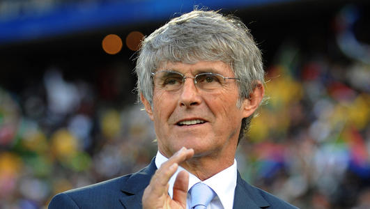 李铁为里皮带来惊喜,李铁足球战术