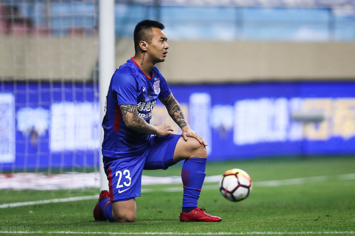 中国足球后防不可或缺之人,中国足球缺少有个性的球员