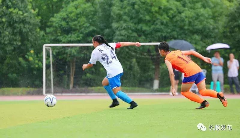 铿锵玫瑰女足亚洲杯,铿锵玫瑰中国女足亚洲杯夺冠