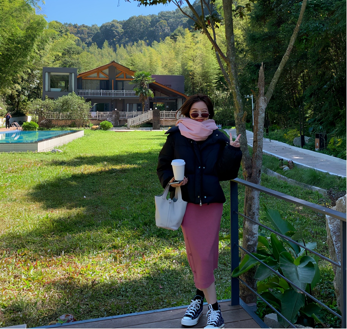 冬天穿羽绒服臃肿怎么办,冬季穿羽绒服怎么显瘦