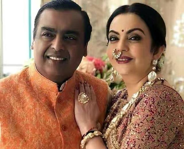 印度首富送给老婆的车多少钱,印度首富宠妻子