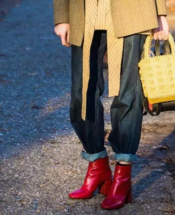 过年真的只要穿红色就是最好看的,春节必须有红色单品