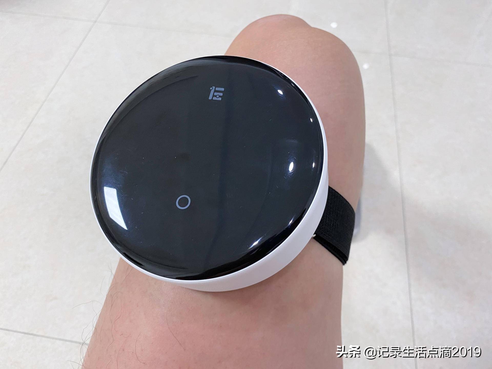 90后养生保健必备艾灸,90后最好的养生馆