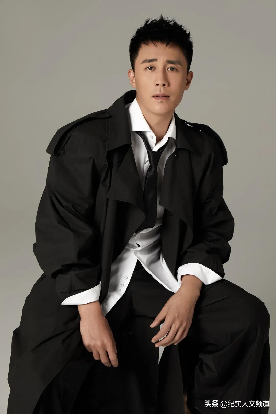 演员杜淳多少岁,杜淳演谢晋元