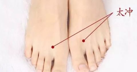 子宫淤血堆积的原因,子宫发黑暗示什么