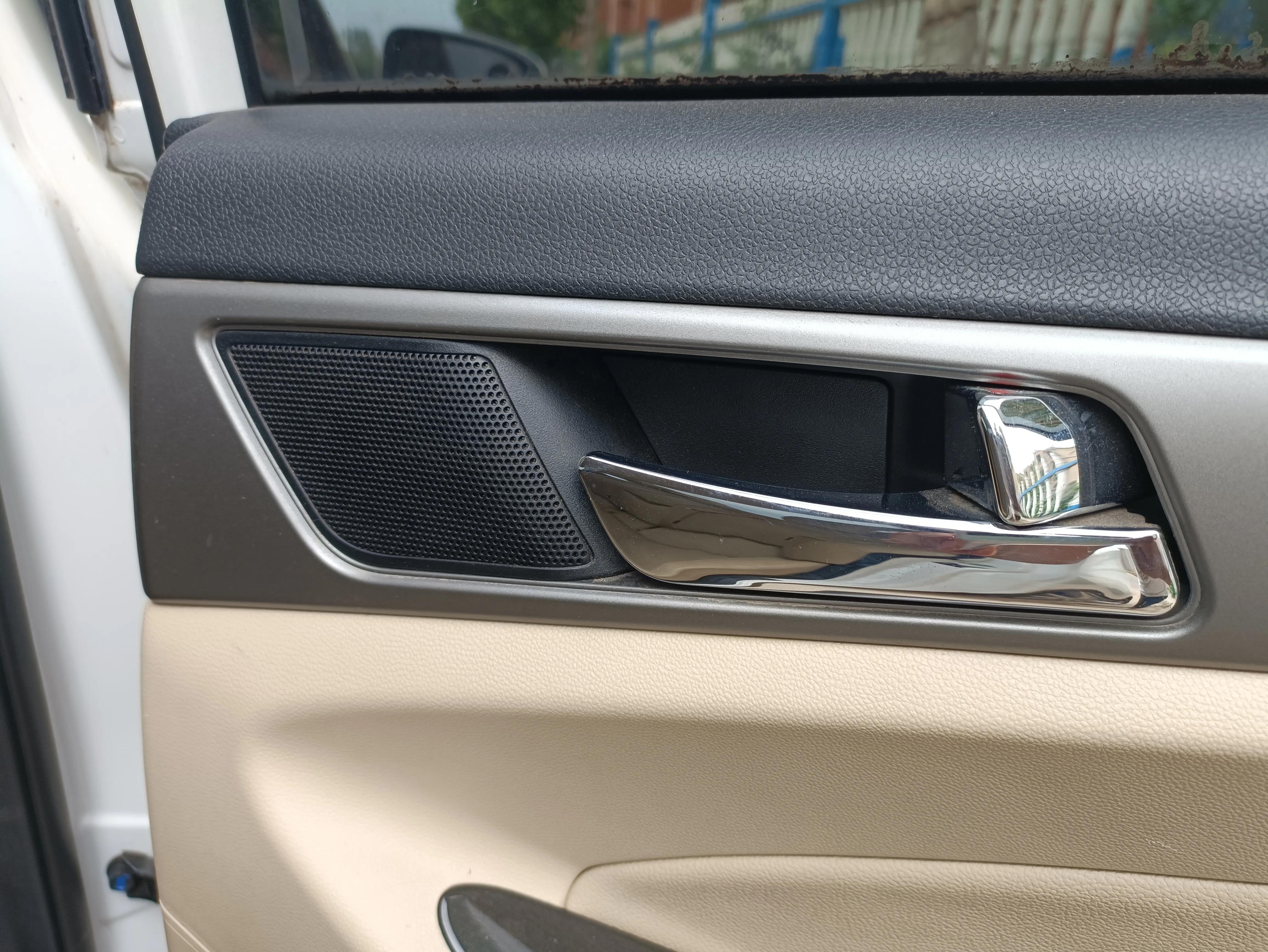 逸动两个喇叭,逸动6个音响效果