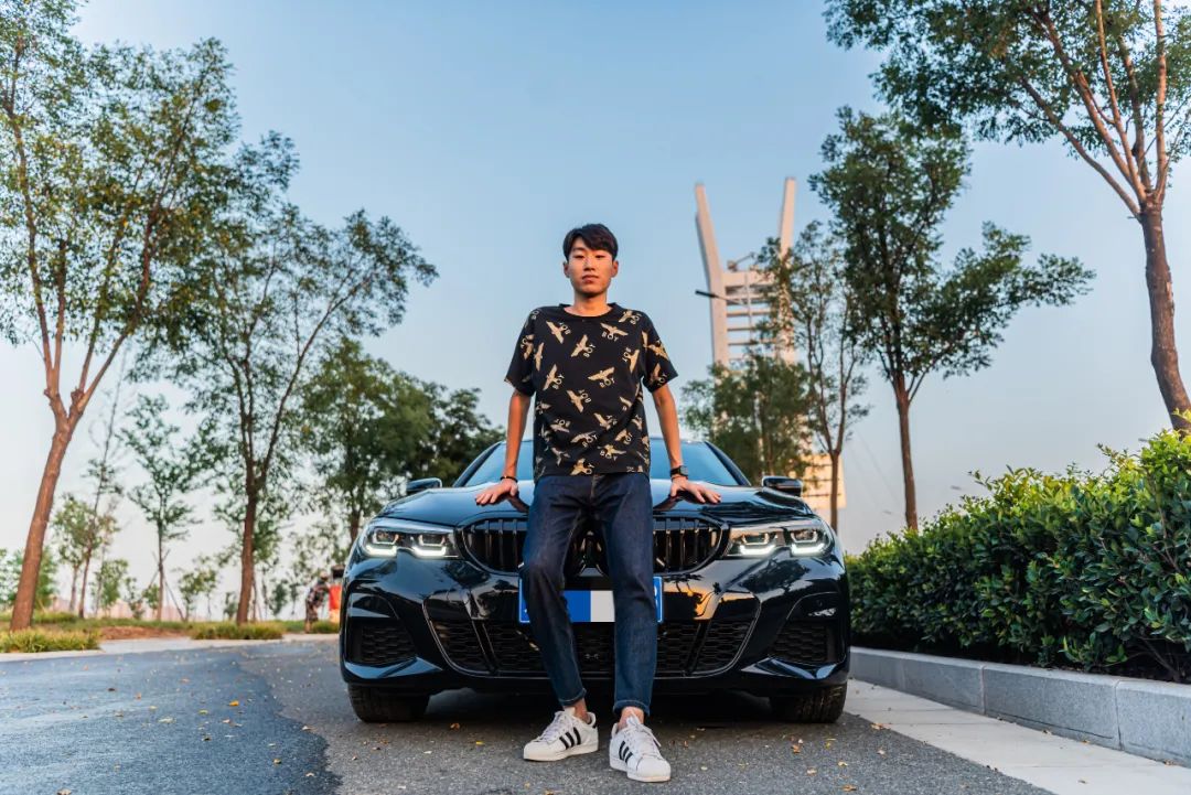 宝马325li实际油耗多少,宝马325li曜夜运动版油耗