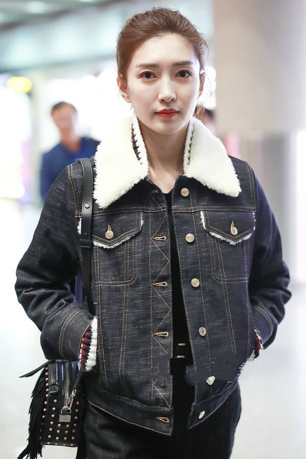 迪丽热巴杨幂穿搭,杨幂迪丽热巴穿衣风格