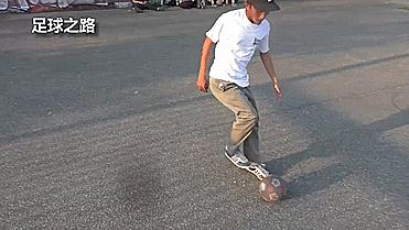地面花式足球,花式足球技巧之地面舞蹈