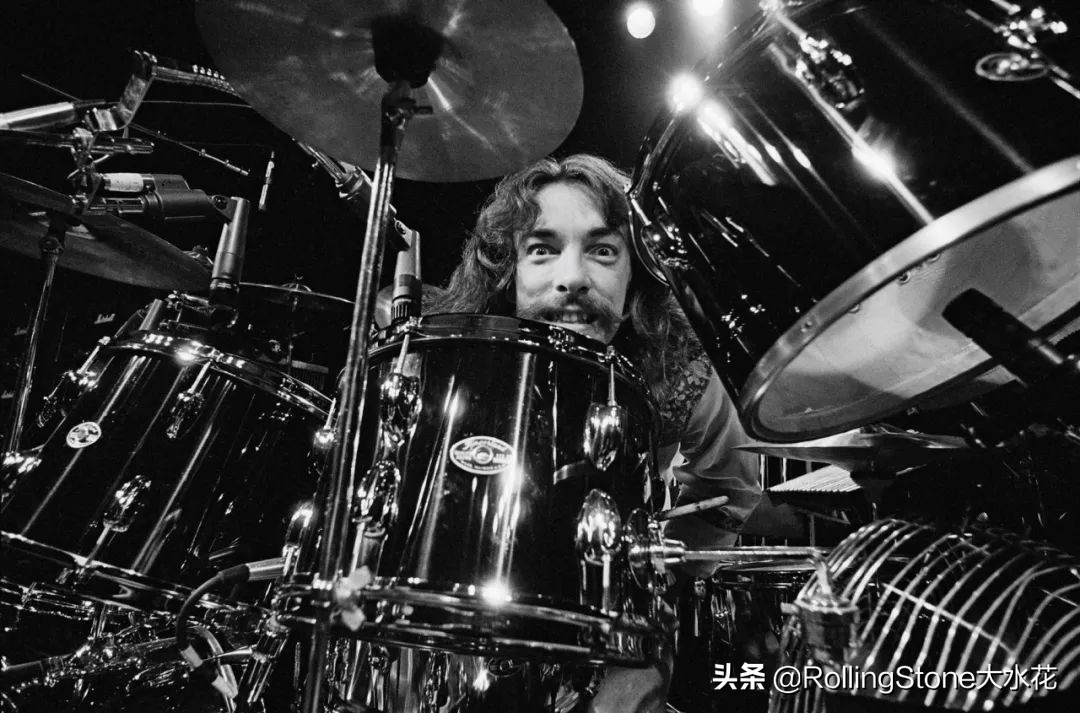 如果2020的关键词是道别，那就让我们在音乐里留住他们