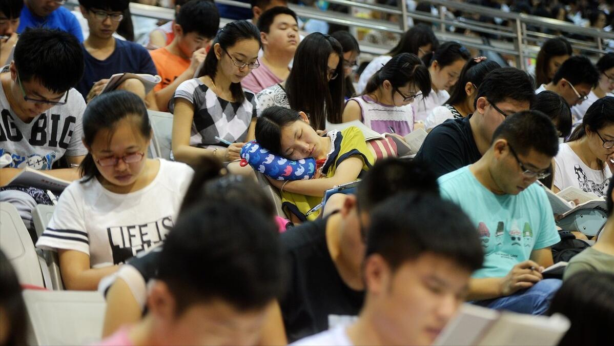 中国中铁招聘2021社会招聘,中铁集团招聘年薪30万