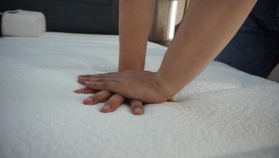 芝华仕电动伸缩沙发床测评,芝华仕最高端的智能床