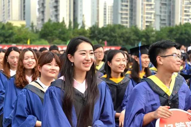 省属院校西南石油大学:有学科排名全国第一,读书就业性价比高