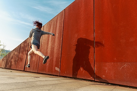 运动服饰崛起,运动服饰市场热度上升