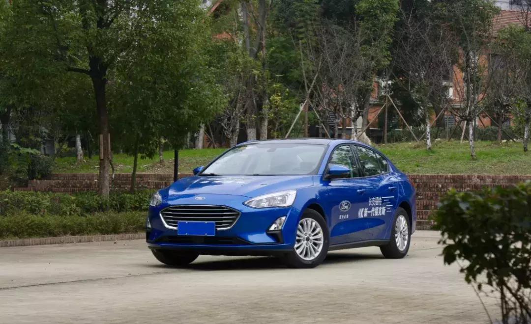 舒适性好一点的福克斯,舒适加性能的车