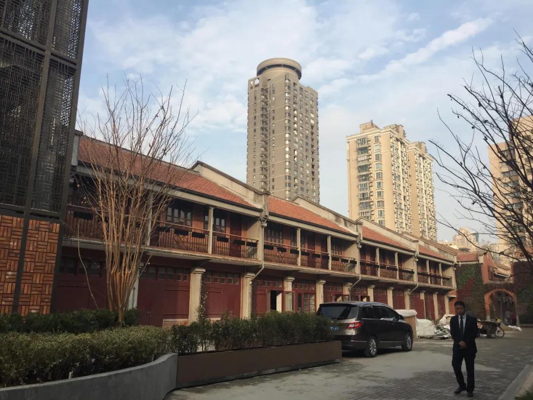 房屋超过70年怎么处理,住房年限到了怎么办