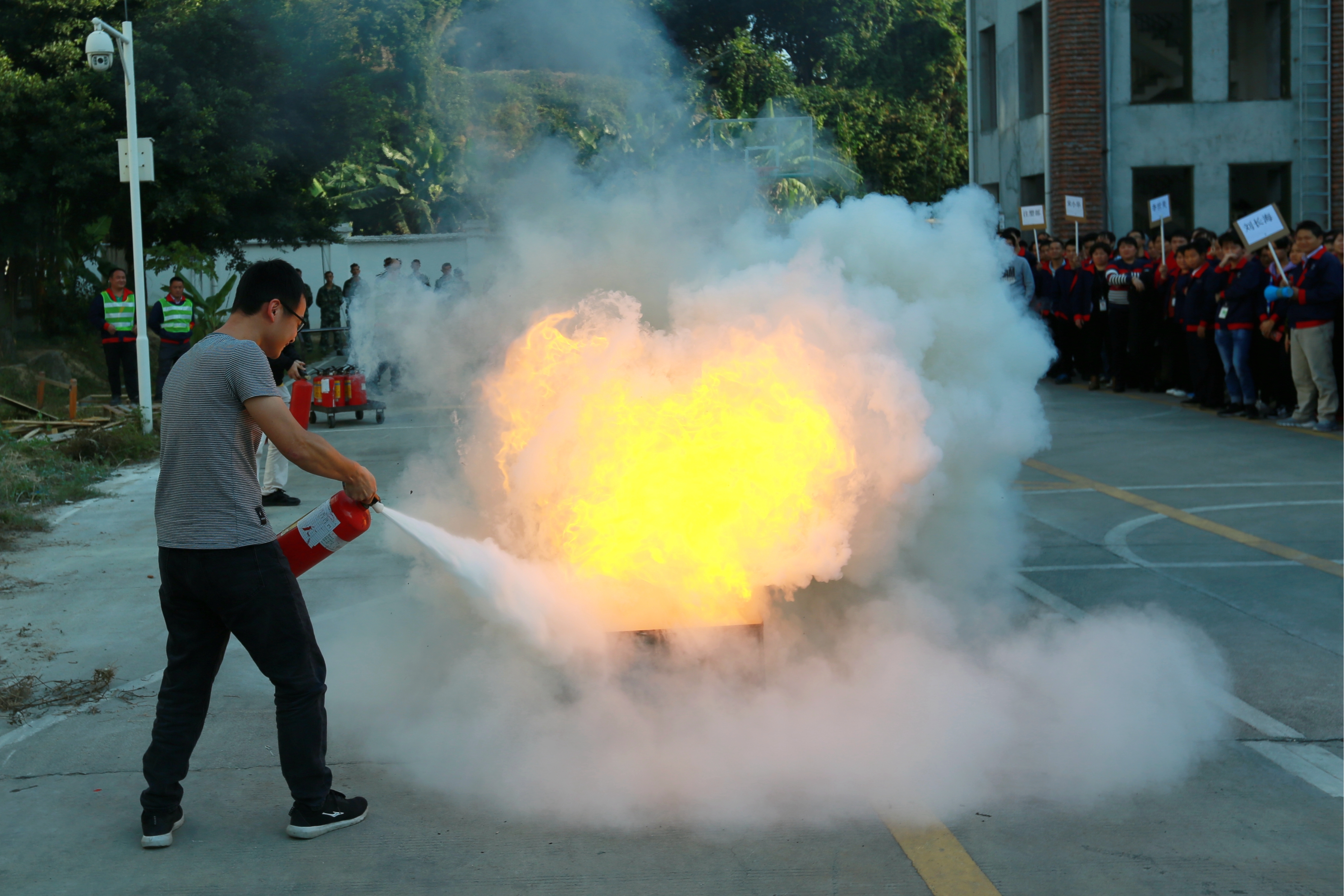 福永义工在行动,福永义工急救培训护航春运