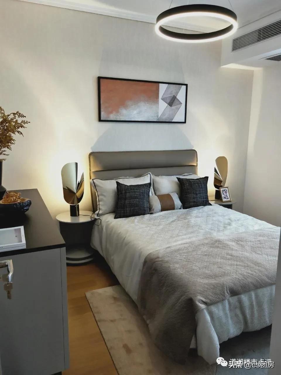 清控尖山湖户型图,清控尖山湖和麓谷山湖郡对比