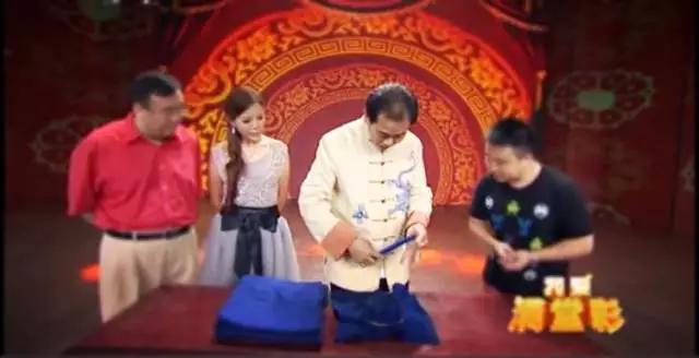 中国古彩戏法传承人,中国古彩戏法震撼全场