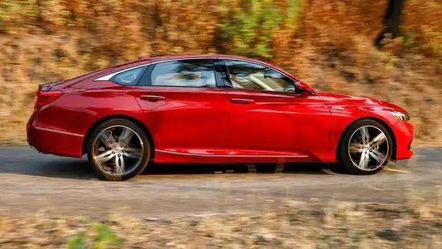 本田雅阁从一代到十代,本田雅阁八代半缺点和优点