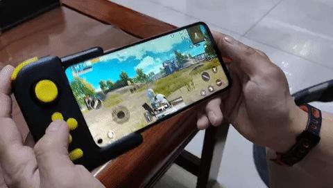 北通h1游戏手柄测评,北通h1手柄玩和平精英怎么锁定