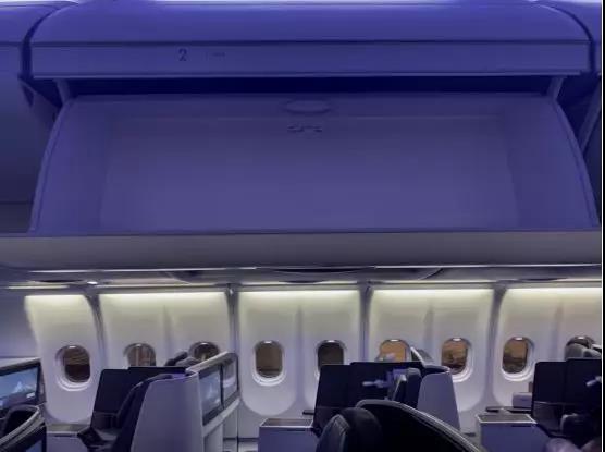 卡塔尔航空777经济舱体验,卡塔尔航空qsuite商务舱是哪个飞机