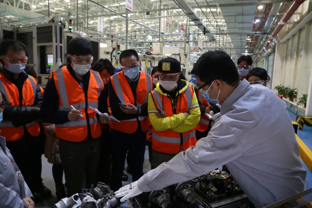 守望相助彼此成全,守望相助的内容及意义