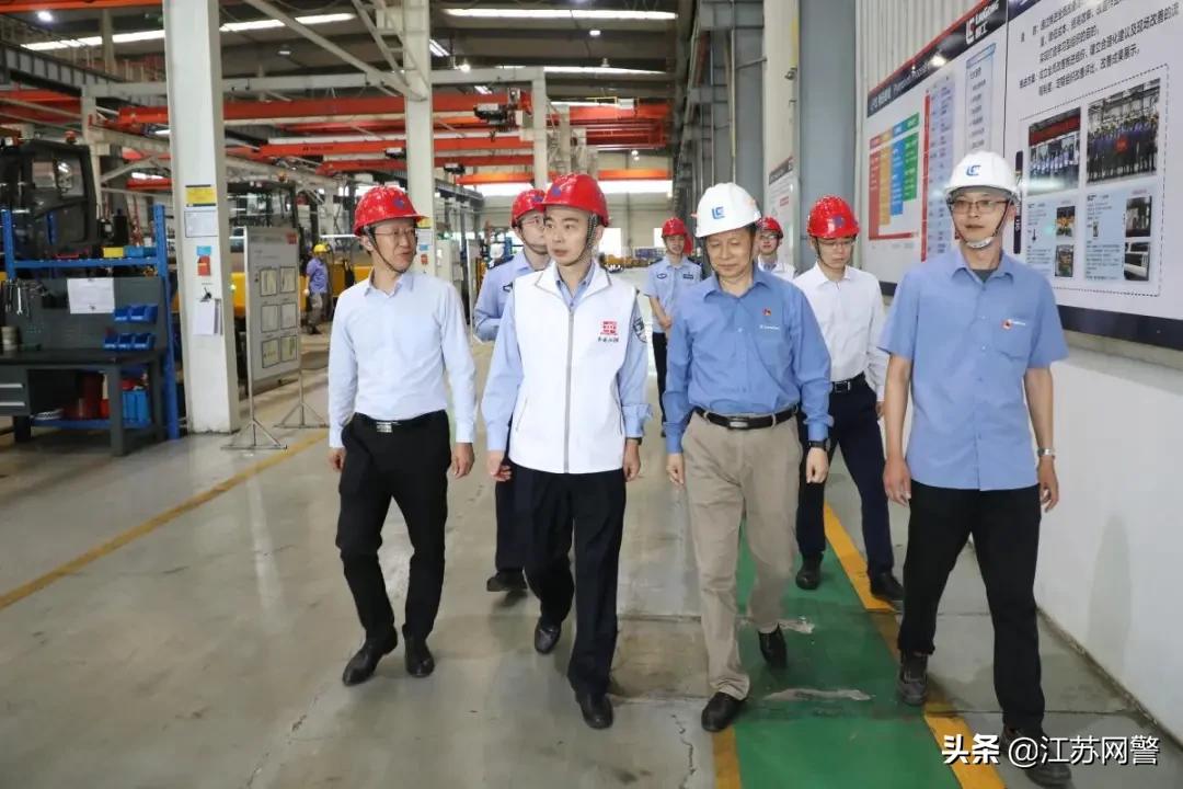 江苏无锡:一张银行卡能卖300元!江阴一男子卖掉9张后出事了...