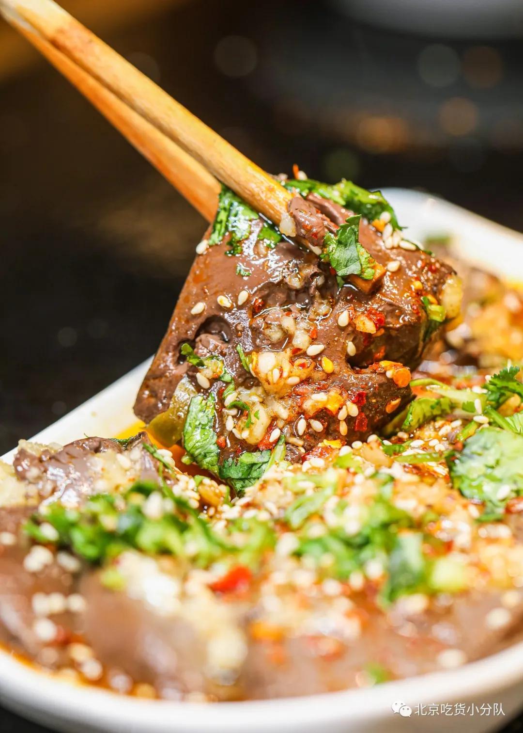 火锅界的排队王最多能排到986桌,火锅排队王