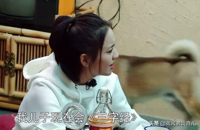 趴着睡的孩子更聪明,喜欢趴着睡的孩子是什么性格特点