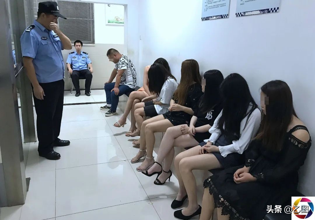 组织卖淫团伙52个抓获涉案人员,团伙组织网络赌博涉案2亿23人被捕