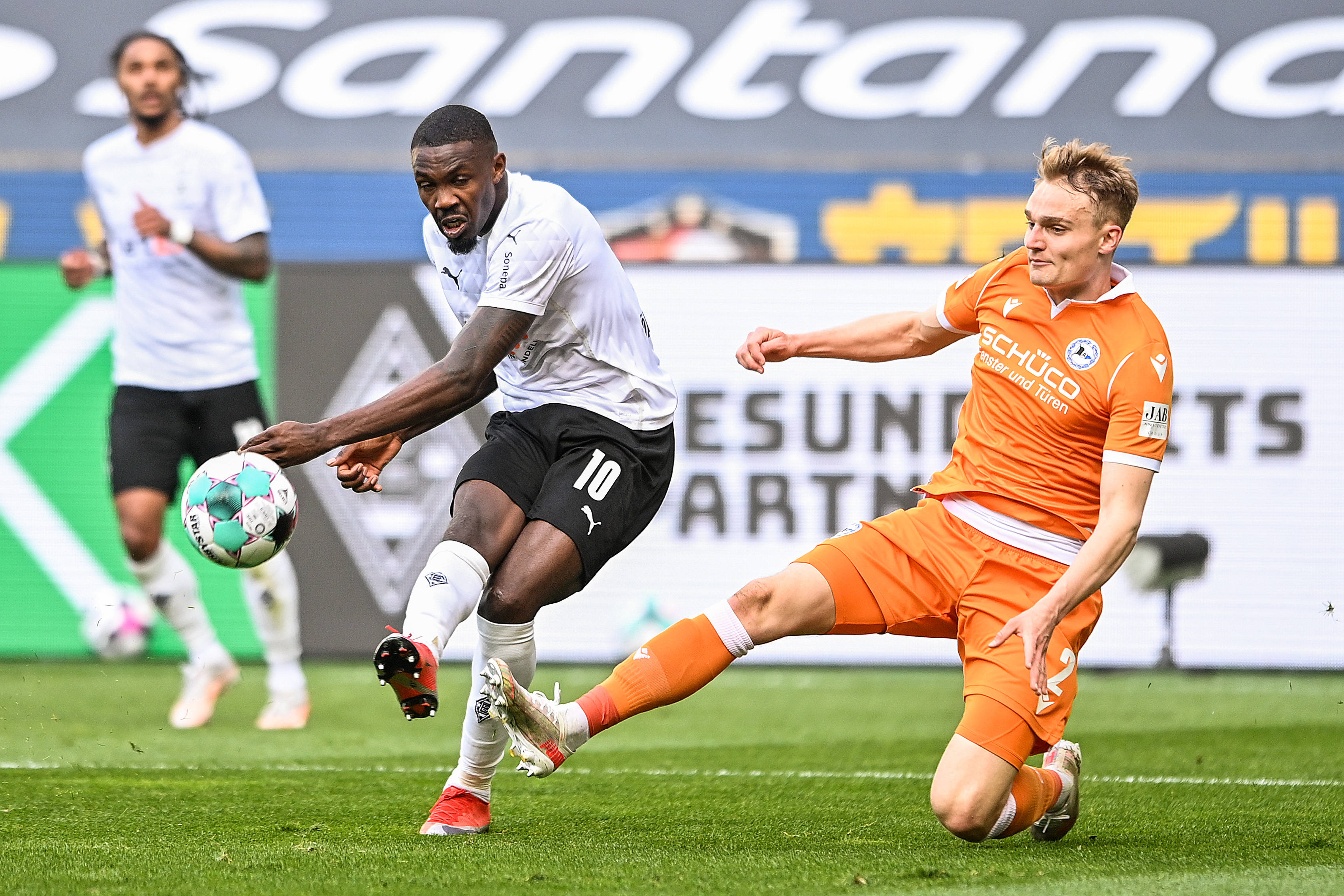 20036期足球胜负彩14场对阵表推荐,胜负彩21105期推荐利兹联vs利物浦