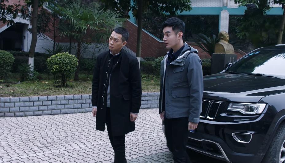 重生胡队什么身份,重生里面的胡队