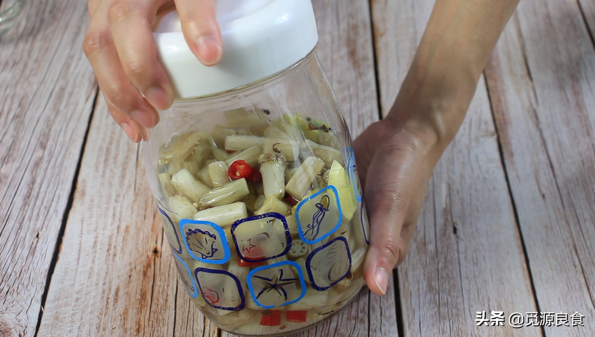 酸辣藕带的正确做法,湖北人这样吃藕带酸辣又脆爽