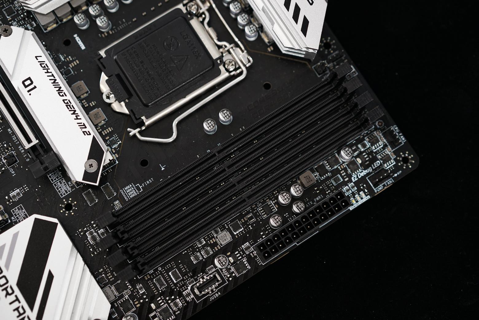 618装机用金士顿雷电RGB内存条？实测下来真的有点小惊喜