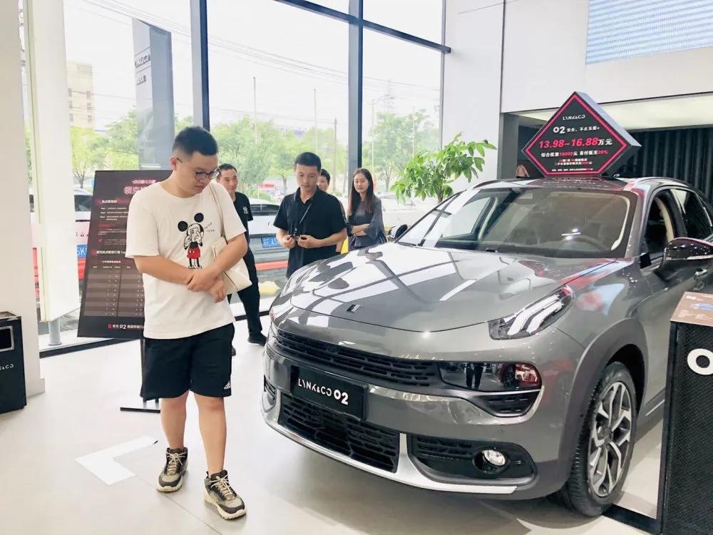 燃情high购年中狂欢 (年中狂欢燃情high购)