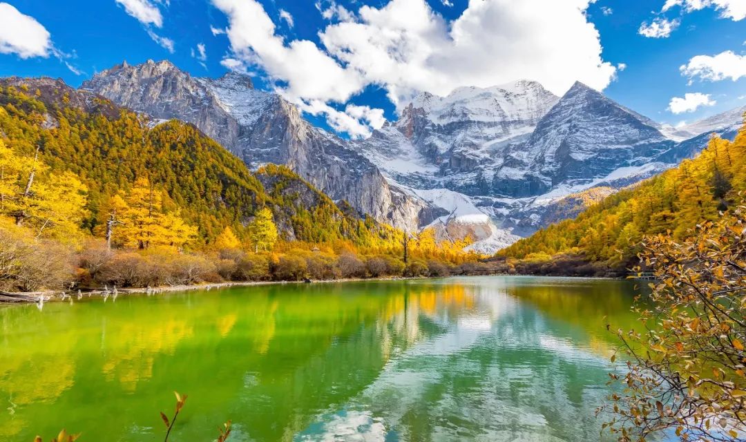 情歌故乡，格萨尔王故里，不去*藏西**就去梦中的香巴拉