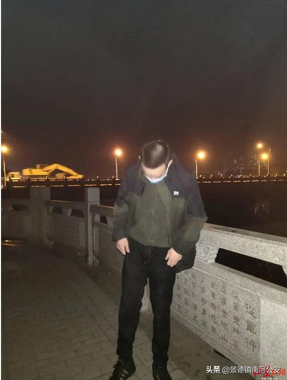 有人在四川江油本地论坛发帖：全城捞他，必须要表扬！