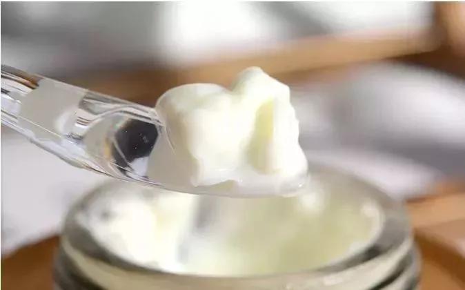 韩国东星祛斑霜没有中文,韩国有一款祛斑霜叫橡皮擦