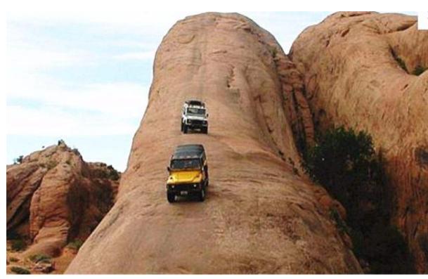 世界上最难爬坡的公路,世界坡度最大的道路